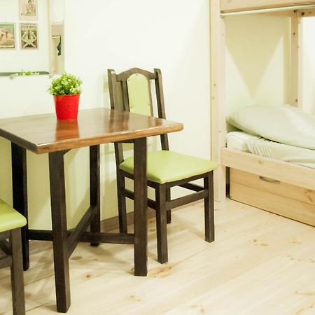 אודסה Hostel Uyutniy Dvorik מראה חיצוני תמונה