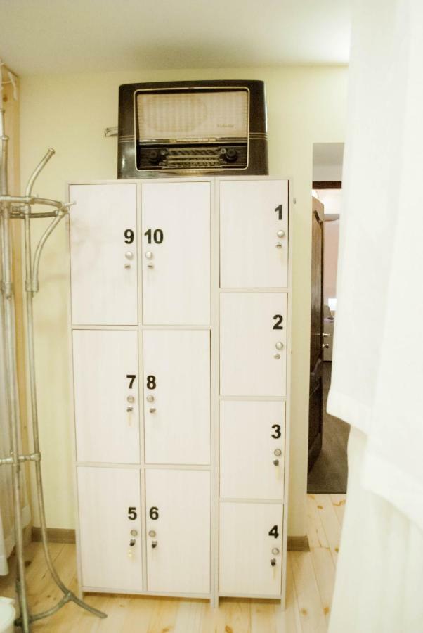 אודסה Hostel Uyutniy Dvorik מראה חיצוני תמונה