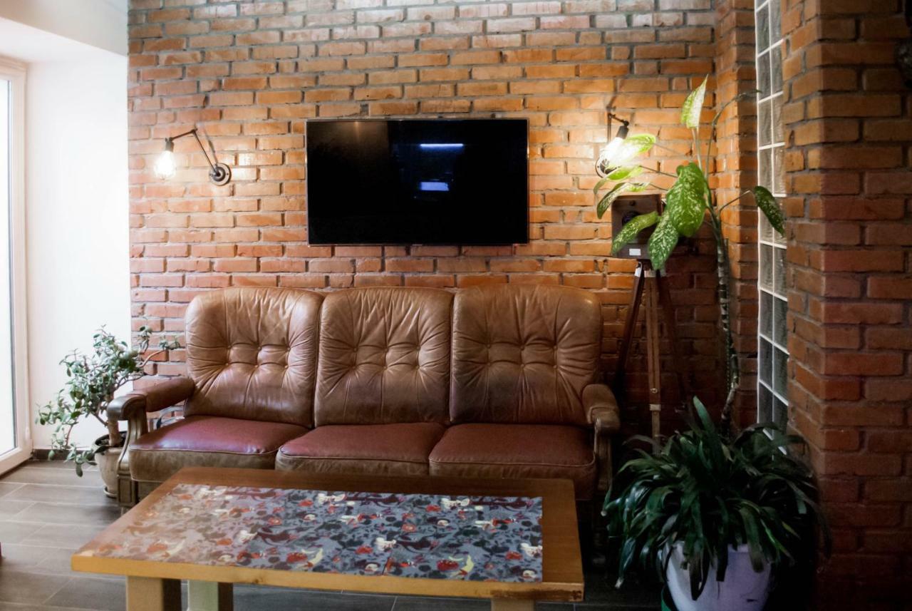 אודסה Hostel Uyutniy Dvorik מראה חיצוני תמונה