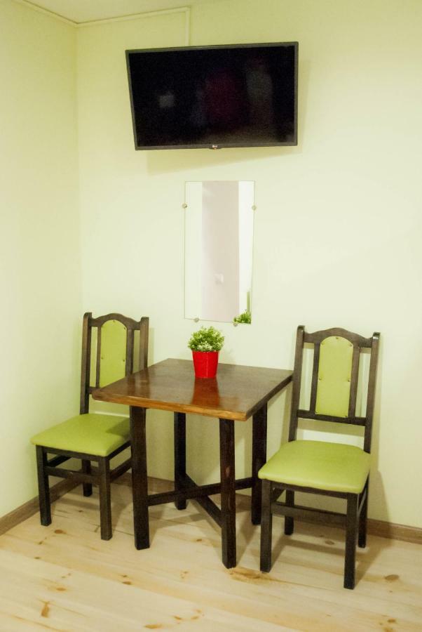אודסה Hostel Uyutniy Dvorik מראה חיצוני תמונה
